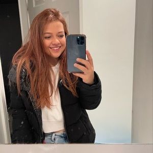 Meet your Posher, Sabrina